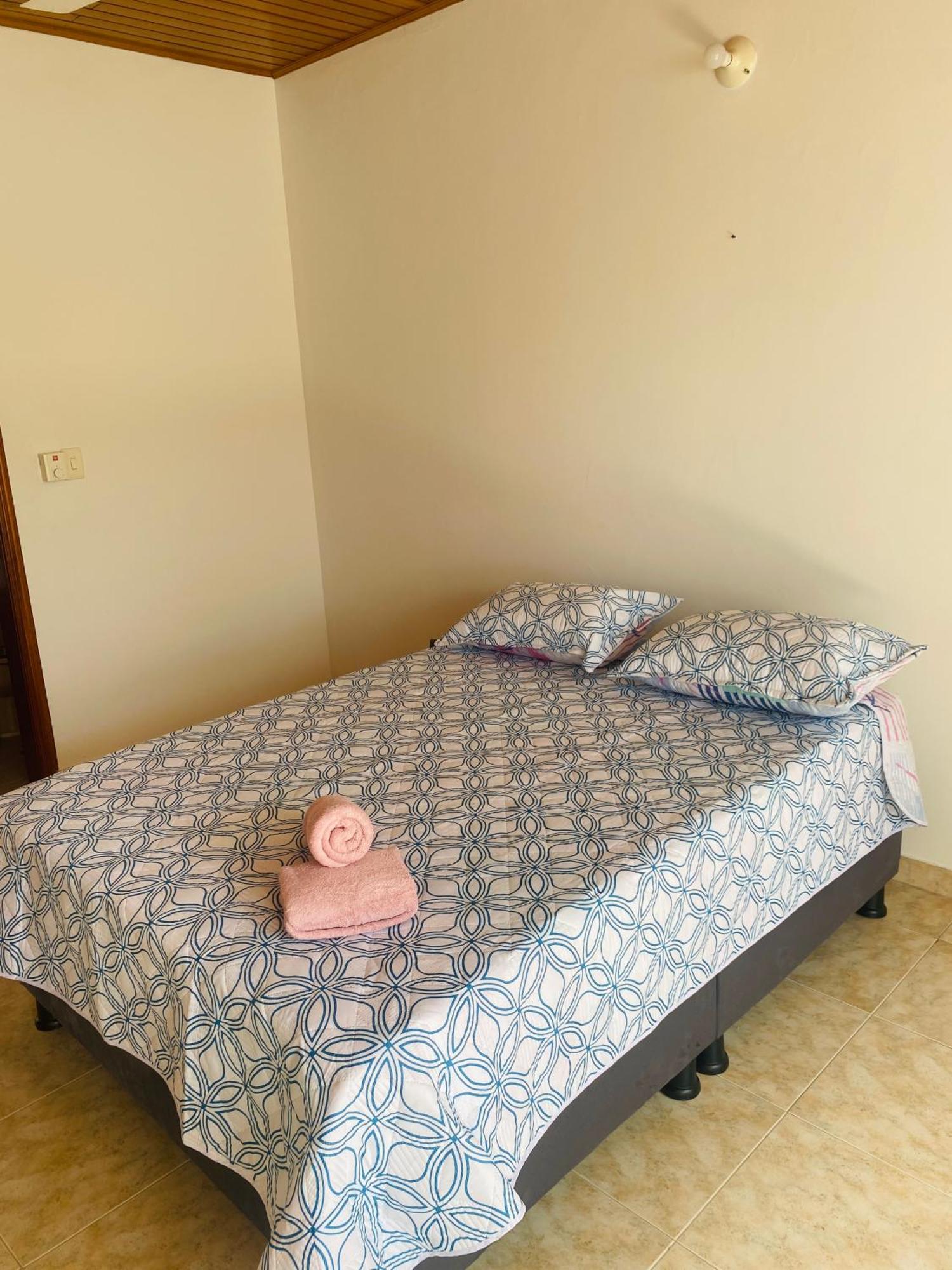Hostel Cerca Al Centro Historico Cartagena Eksteriør billede