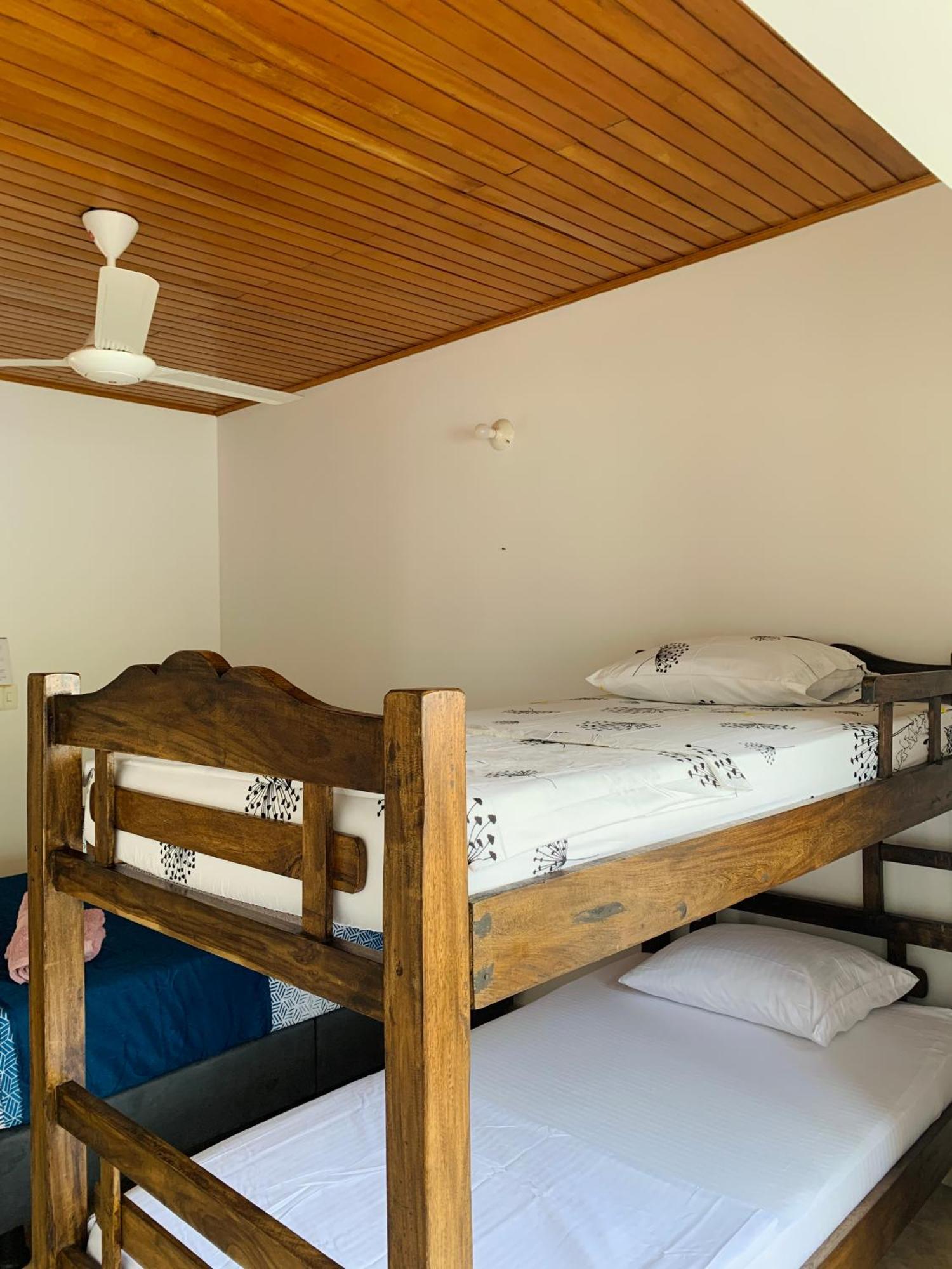 Hostel Cerca Al Centro Historico Cartagena Eksteriør billede